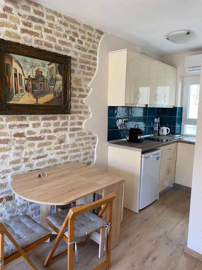 Cosy Old Port Apt In Old Town Appartamento Corfu  Esterno foto