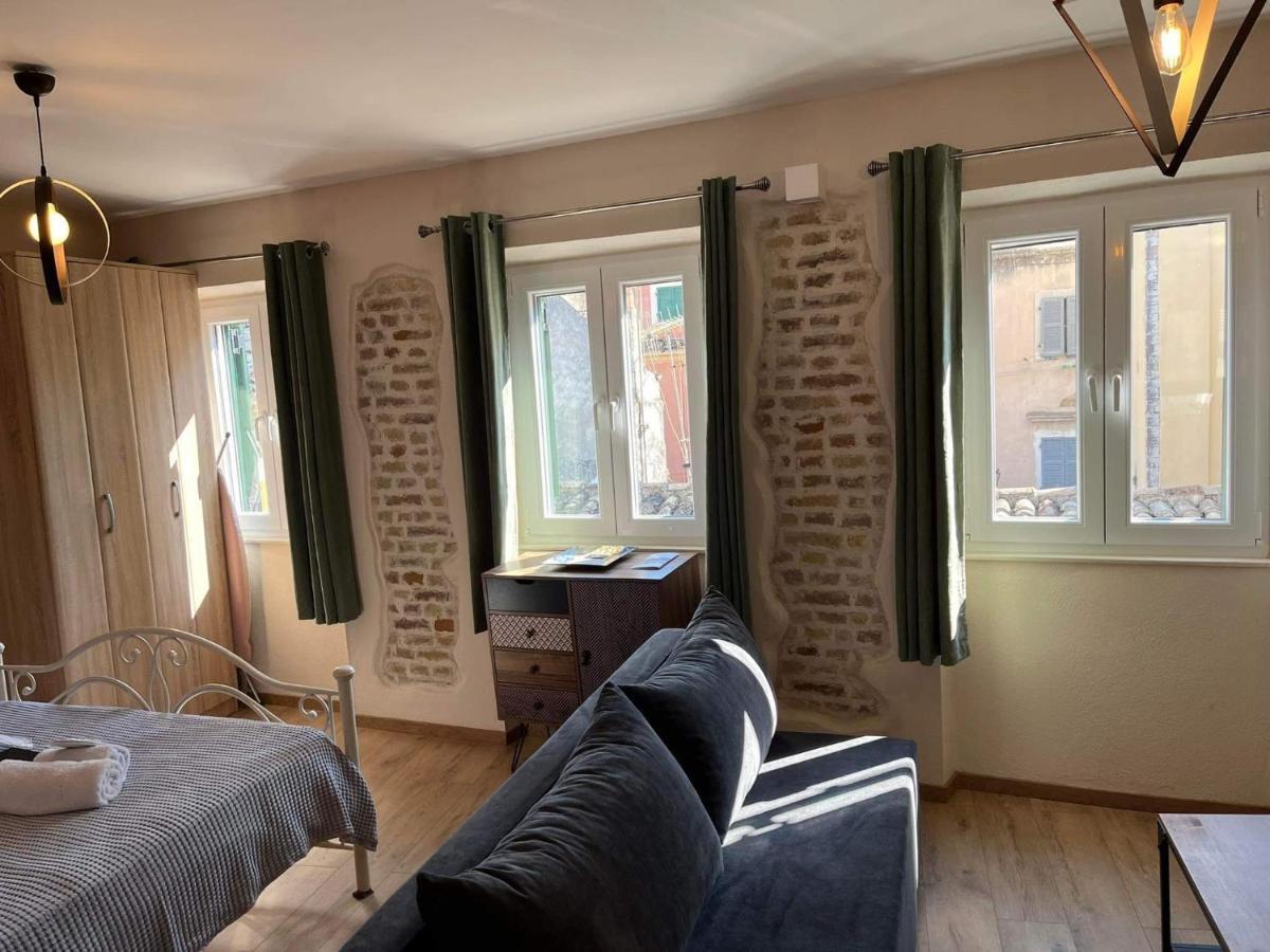 Cosy Old Port Apt In Old Town Appartamento Corfu  Esterno foto