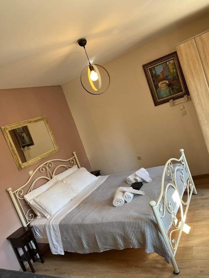 Cosy Old Port Apt In Old Town Appartamento Corfu  Esterno foto