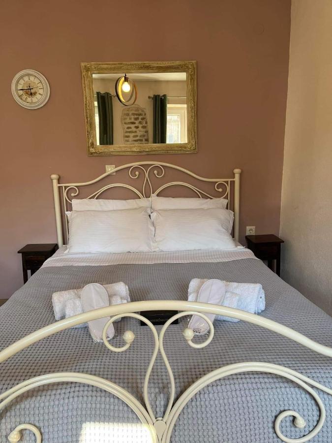 Cosy Old Port Apt In Old Town Appartamento Corfu  Esterno foto
